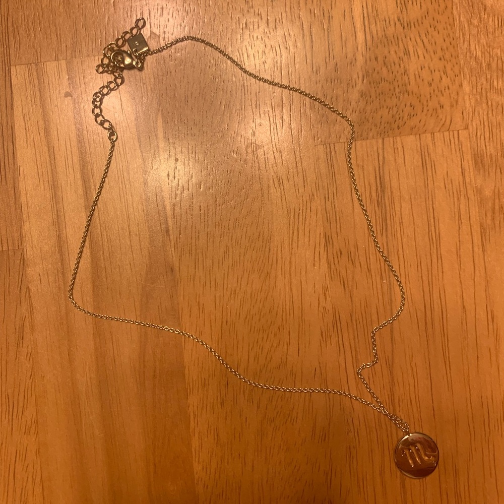 NWOT Banana Republic Scorpio Necklace - Picture 2 of 2